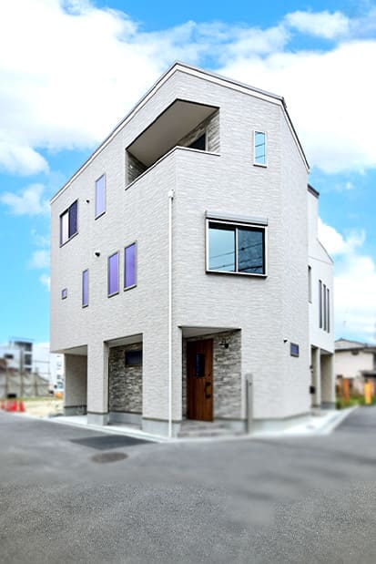 敷地を最大限生かした都会の3階建て