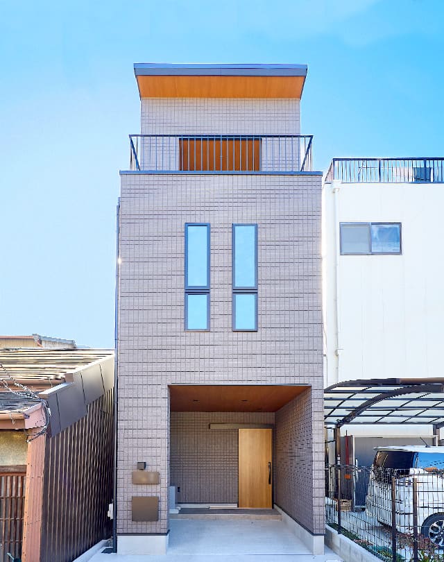 夫婦と犬と植物が仲良く楽しく歳をとっていける家