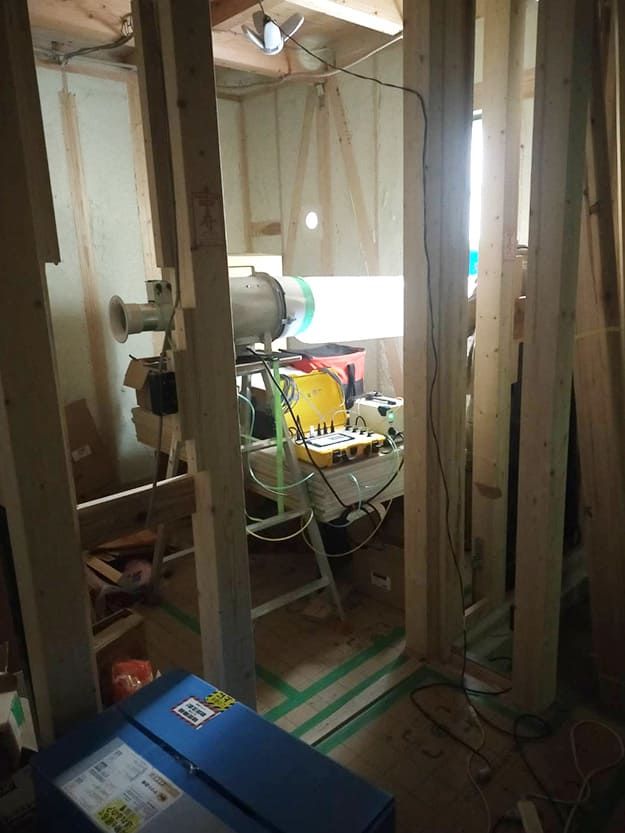 東淀川区T様邸　気密測定